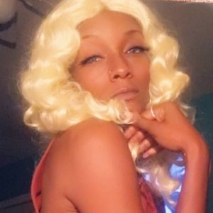 Meet your Posher, Asia